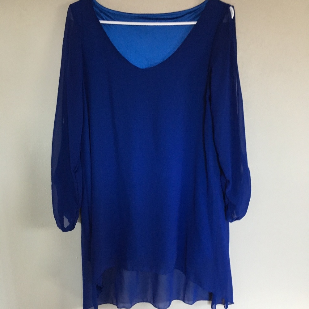 High-Low Blue Tunic with Flowing Sleeves
